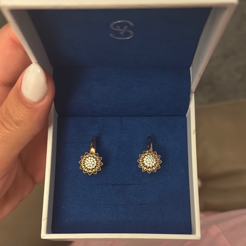Gold and Silver Intricate Stud Earrings Gold 24k